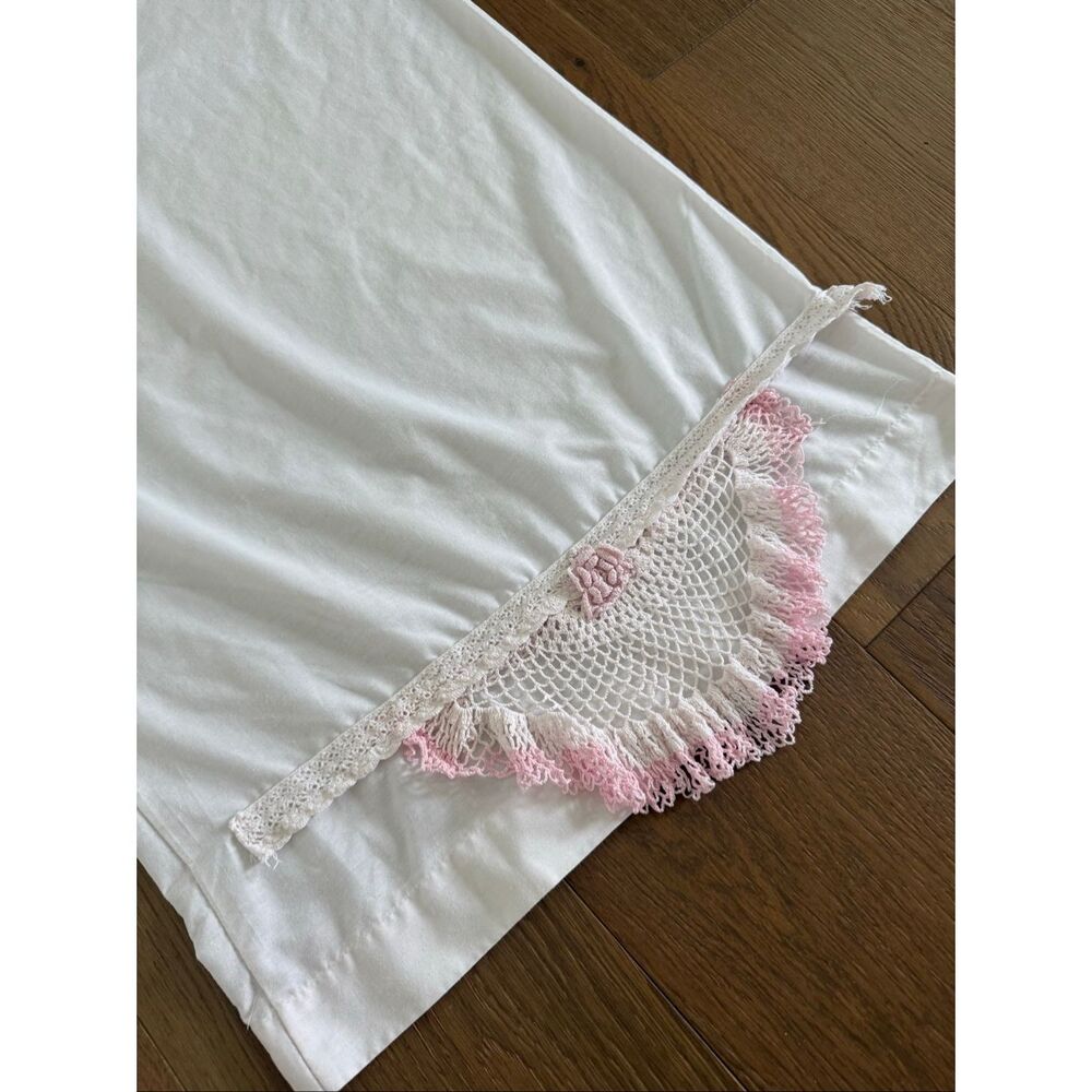 Vintage Queen Size Pillowcase Ivory Pink Crochet Lace Trim